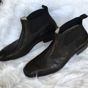 Kenneth Cole Black Leather Boots, Size 13 Chelsea